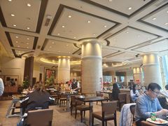 -怡聚轩全日制自助餐厅(大中华喜来登酒店)