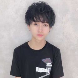 -朗峰专业美发沙龙