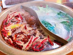牛油麻辣鸳鸯锅-淄博老街火锅·烧烤(华侨城店)