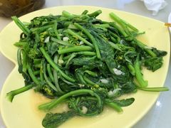 蒜蓉菜心-覃记海鲜美食餐厅
