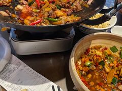 -富正毅三下锅·湘西韵味(天门山索道店)