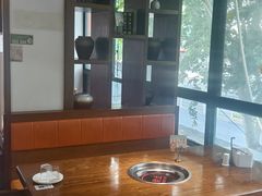 -佬土鹅肠火锅(解放路店)
