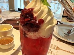 樱桃莓与红茶和冰淇淋-Deer Park鹿园西餐(仁恒置地广场店)