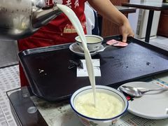 -黄师奶甜品店