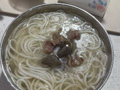 -小倪羊肉米线馆