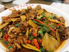 -鲁南仔·滕州炒鸡(经三路店)