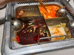 -海底捞火锅(高新万达店)