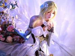 -马猴烧酒二次元cosplay换装写真自拍体验馆