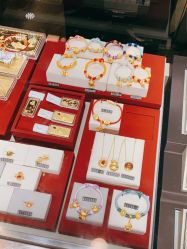 -周大福荟馆JEWELRIA(宝安南路华润万象城店)