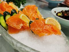 -品悦酒店(三林古镇店)