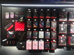 -ROG玩家国度(美罗城店)