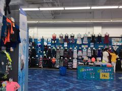 -迪卡侬(顺峰山店)