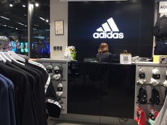 -阿迪达斯(八方汇精品优惠店)