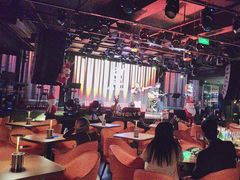 -星 Live House