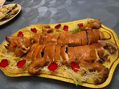 烧乳猪-粤正斗喜宴(汇侨新城北区店)