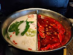 -湊湊火锅·茶憩(新中关购物中心店)