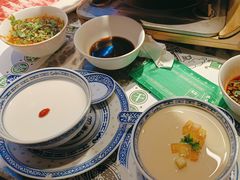 -禄婶鸡煲·打边炉