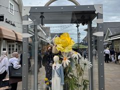 -伦敦比斯特购物村