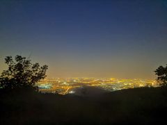 -鬼笑石后山停车场