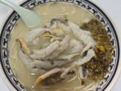 -明呈黄鱼面馆(斜土路店)