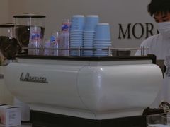 -HUGS coffee(东区店)