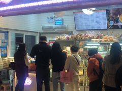 门面-白玉兰食品(甜云店)