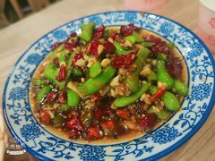 -江城燕子大排档(江汉路步行街店)