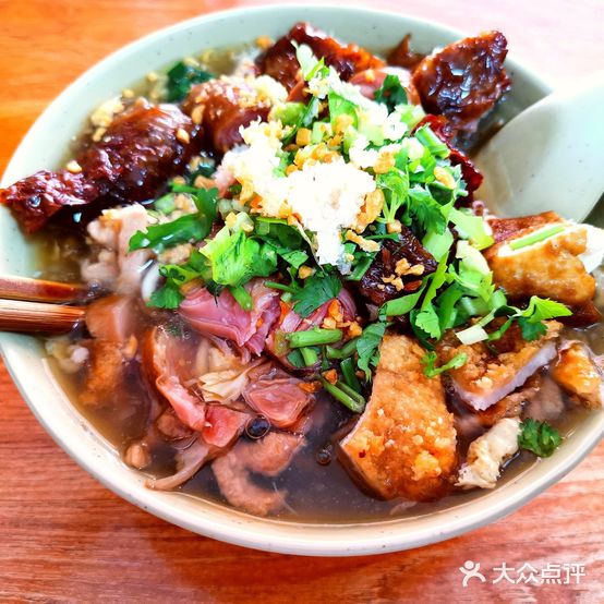 阿芬卤面(东升花园店)