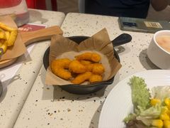 -必胜客(WOW中心城店)