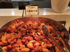 -涨巢·潮玩水疗局