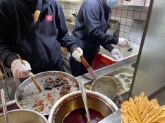 -黑色经典臭豆腐·湖南特产(步行街店)