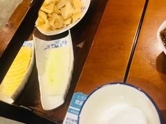 -亿诣蝎府炸酱面羊蝎子火锅(酷车小镇店)