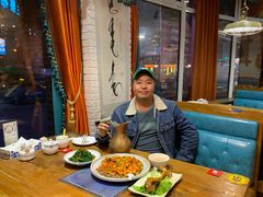 -蒙亨·手把肉·蒙古包文化主题餐厅(天恒广场店)