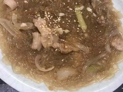 猪肉炒粉丝-猪啊牛呀羊啊铜盘烤肉(正大广场店)