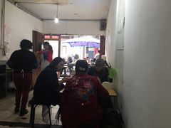 -十一街苍蝇馆子转经消江湖菜(九眼桥十一街店)