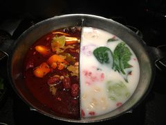 -湊湊火锅·茶憩(新中关购物中心店)