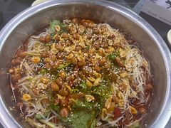 -周良天山牛杂城(天山路总店)