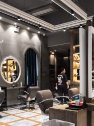 -QZHAIR SALON