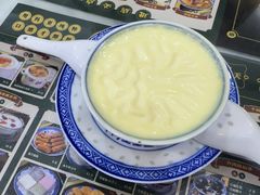 -广信牛奶甜品世家(台东店)