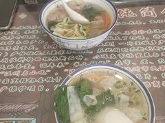 -长人馄饨铺(解放街店)