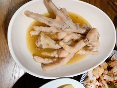 -二孃鸡爪爪(东风路总店)