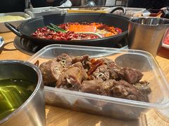 -三个四川人火锅(华联商厦店)