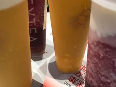 -喜茶(北京华贸购物中心店)
