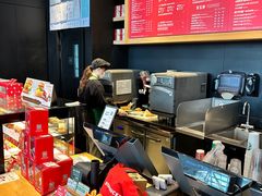 -星巴克(广州南站A18检票口楼上)