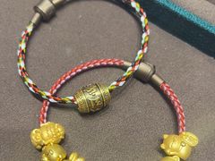 -周生生(旺角新世纪广场店)