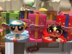 -泡泡玛特POPMART(上海环球港店)