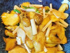 -半山腰·云南菜(侨福芳草地店)
