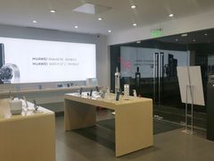 -华为授权体验店(万航渡路)