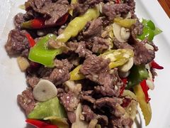 泡椒牛肉-炊烟餐厅