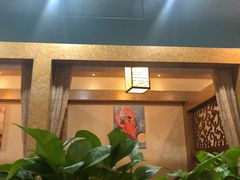 等位区-金穗园·砂锅粥.醉鸡煲火锅(长寿路店)